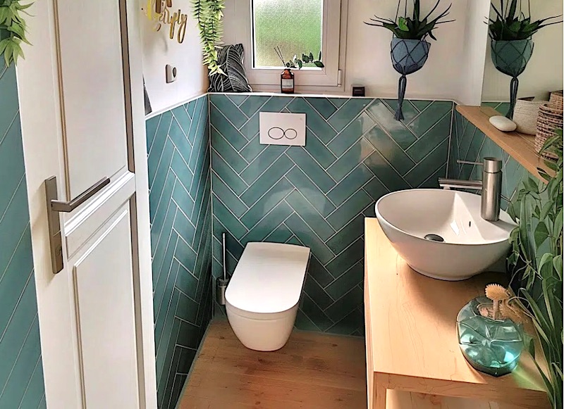 Kleine neue Gästetoilette